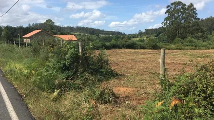 Finca edificable en sanguiñeira, san sadurniño