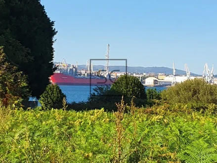 Parcela edificable en o seixo, mugardos