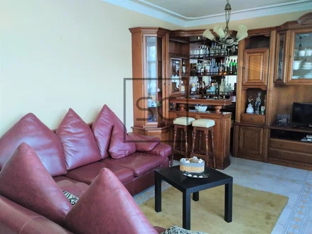 Casa amueblado con terreno en larín, arteixo