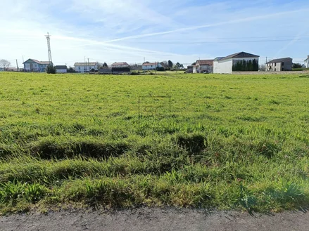 Parcela edificable en meirás