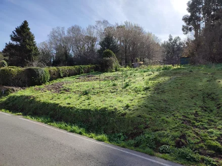 Parcela edificable con vistas al mar