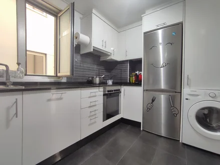 Fabuloso piso con piscina en ares