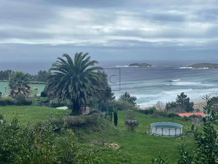 Terreno rústico con vistas al mar en doniños