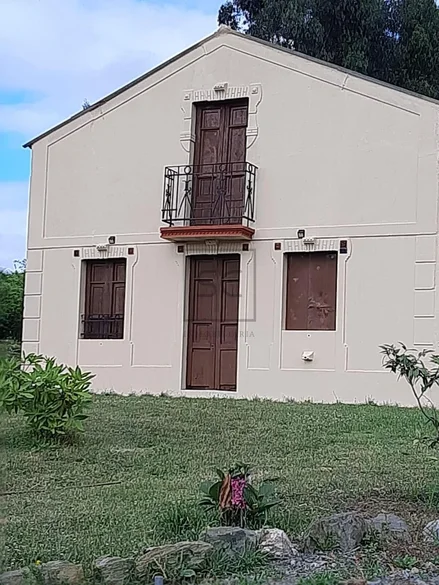 Casa de piedra para reformar en mugardos