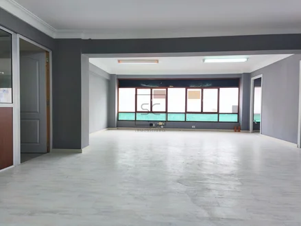 Local comercial en porta nova-ferrol