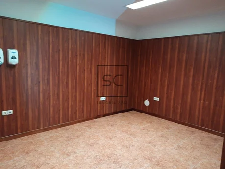 500 metros de local comercial en la carretera de castilla, ferrol