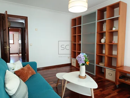 Apartamento amueblado con ascensor en Ferrol