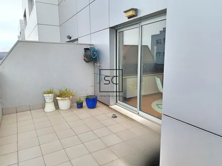 Dúplex con terraza en narón