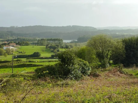 Casa para rehabilitar en vilaboa, valdoviño