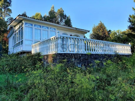 Casa con finca en Brión, Ferrol