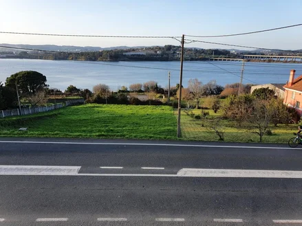 Piso con vistas a la ría en neda