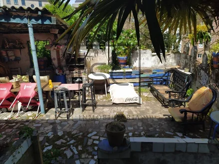 Casa con terreno para reformar parcialmente en portazgo, culleredo