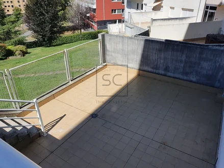 Apartamento con terraza