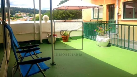 Luminoso piso con terraza y barbacoa en vilaboa, culleredo