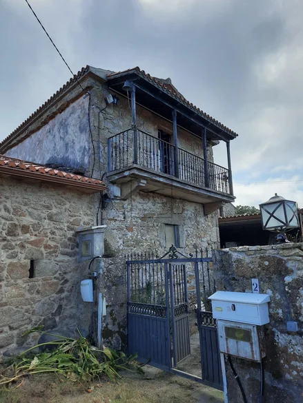 Casa rústica en o pieiro (doniños)