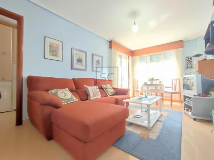 Potente apartamento con terraza en valdoviño