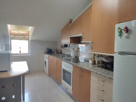 Céntrico piso con vistas al mar en mugardos