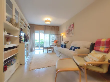 Bajo vivienda con terraza de 38 mts en miño