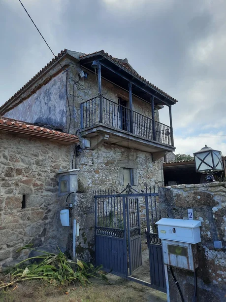 Casa rústica en o pieiro (doniños)