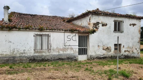 Unifamiliar en piedra para reforma en narón