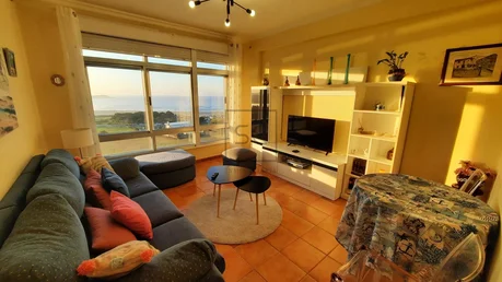 Piso amueblado con vistas al mar