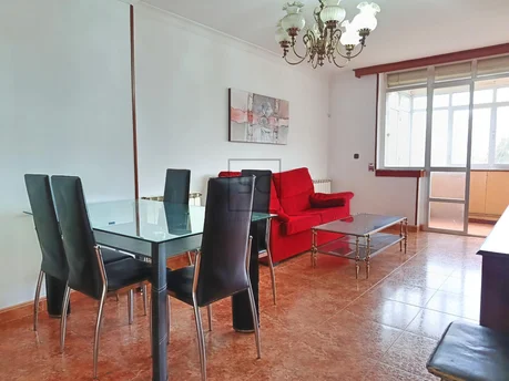 Amplio piso en Caranza, Ferrol