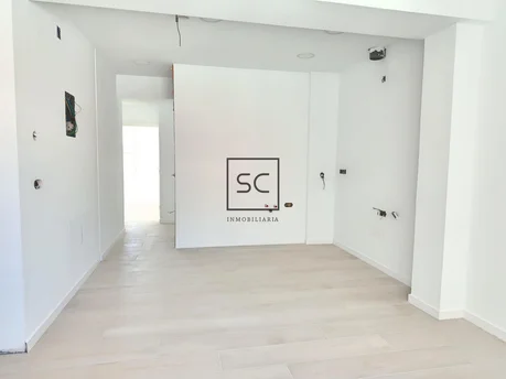 Piso reformado con garaje y trastero en esteiro, ferrol