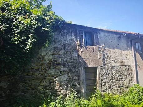 Casa para rehabilitar en San Sadurniño.