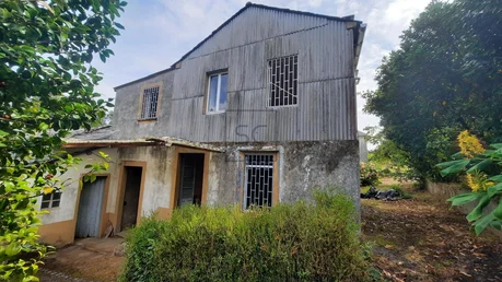 Casa rústica para reforma en As Somozas