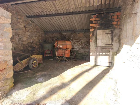 Casa de piedra para reformar en Meirás, Valdoviño.